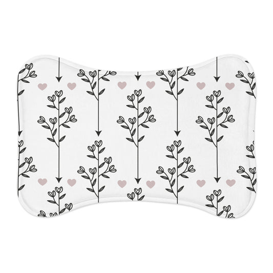 Hearts & Arrows Pet Feeding Mat