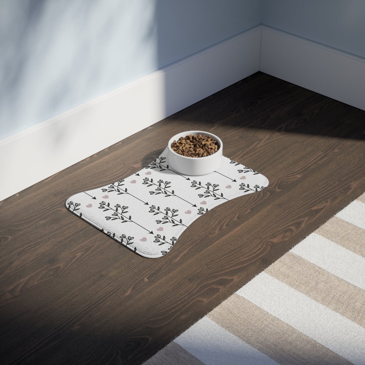 Hearts & Arrows Pet Feeding Mat