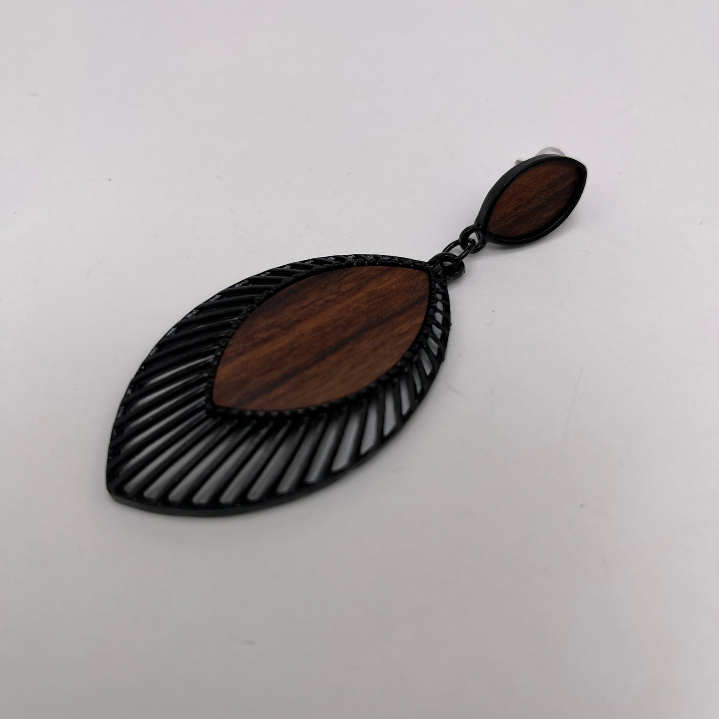 Leaf design dangle earrings-the perfect day to night transition earring